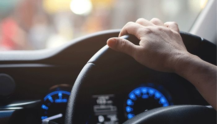 Sewa mobil dengan supir menjadi pilihan yang semakin banyak diminati. Ini bukan sekadar soal transportasi, tetapi juga tentang pengalaman liburan yang lebih nyaman, aman, dan efisien.